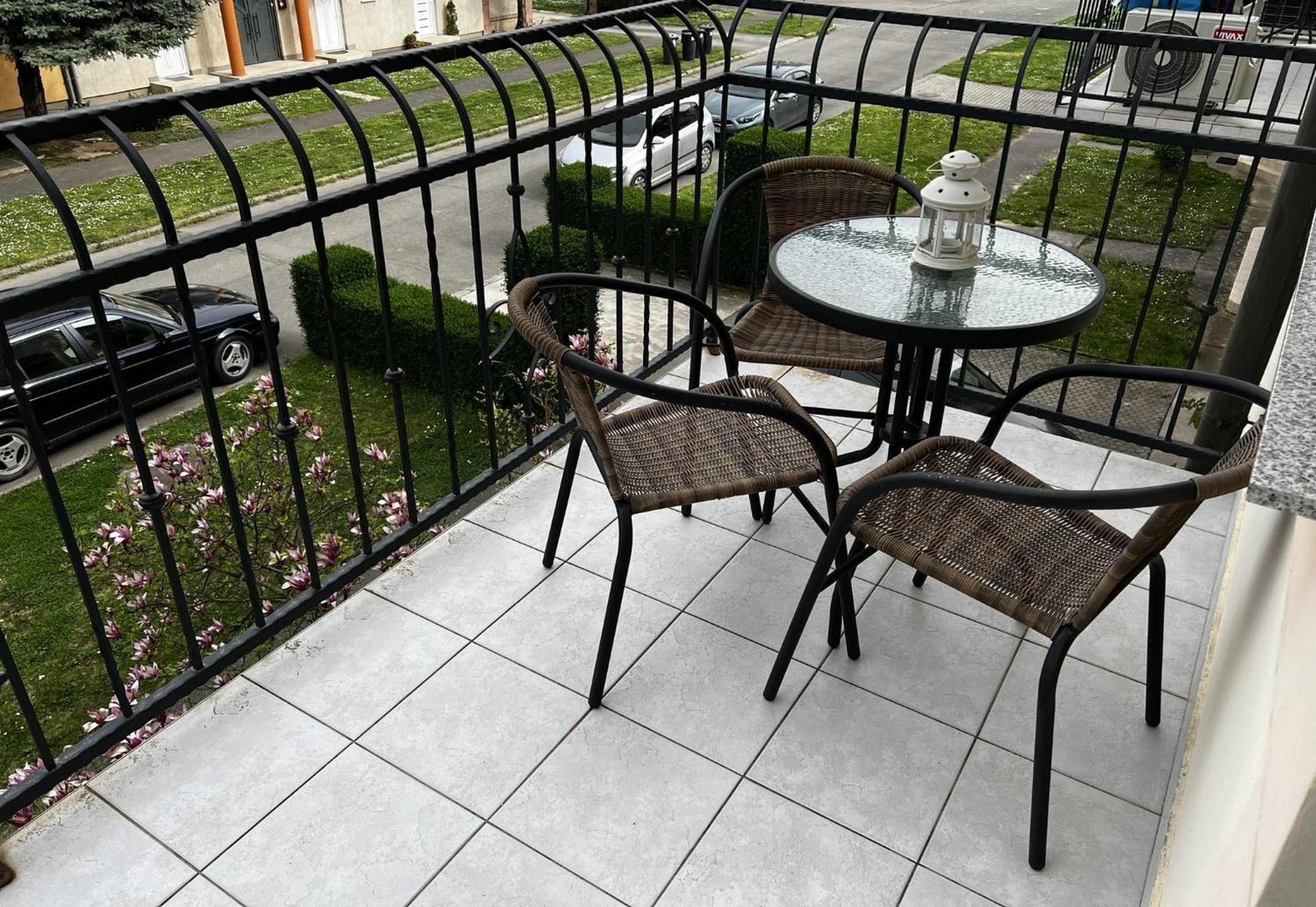 Apartment Revesz Harkany Exterior photo