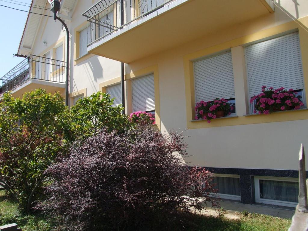 Apartment Revesz Harkany Exterior photo